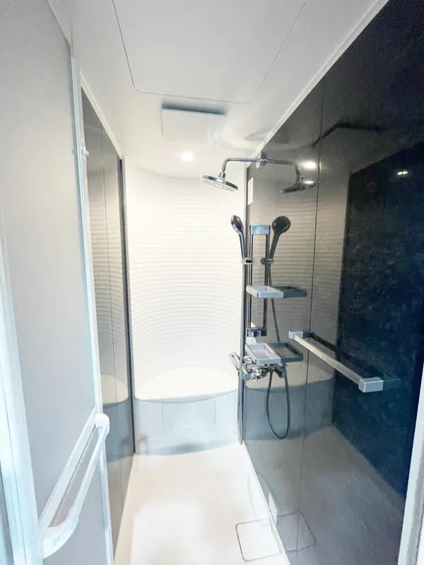 shower-room